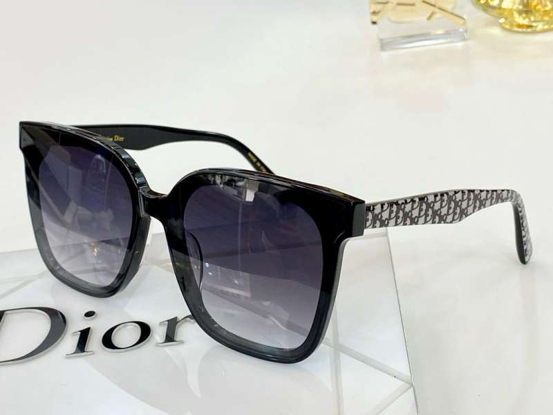 Picture of Dior Sunglasses _SKUfw56614894fw